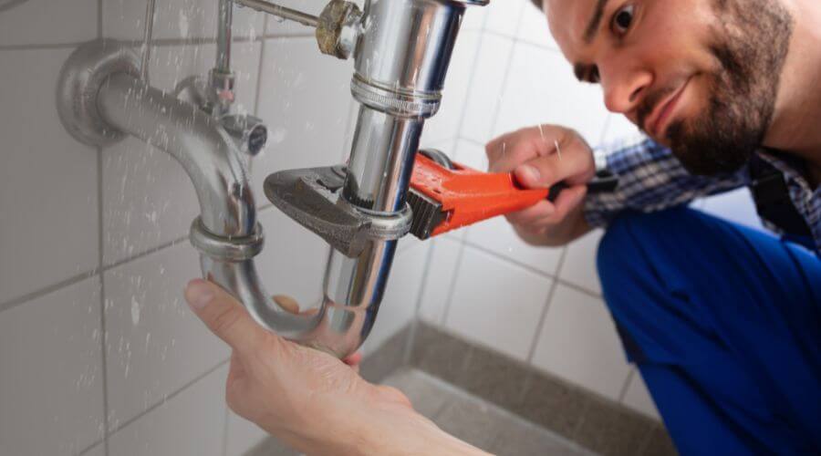 Professional same day plumber services in La Palma, CA